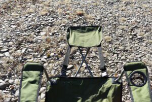 camp chair with footrest
