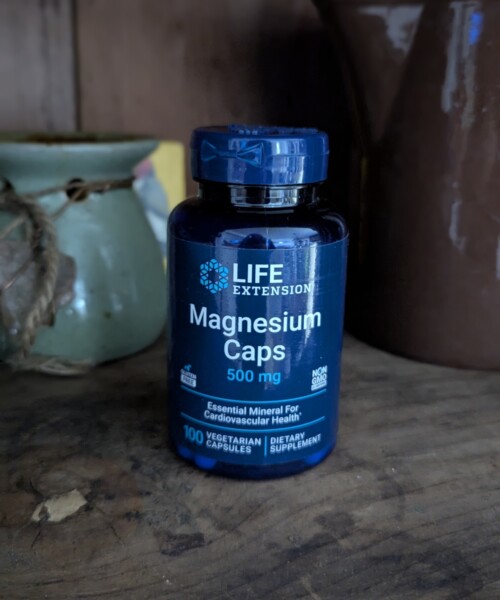 Triple-magnesium blend supports heart health, bone strength, and energy — especially vital for aging bodies. Senior Wellness – Life Extension Magnesium Caps: supports heart health, bone strength, and energy metabolism for aging adults